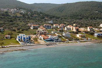 Laza Beach Inn Hotel Skála Exterior foto